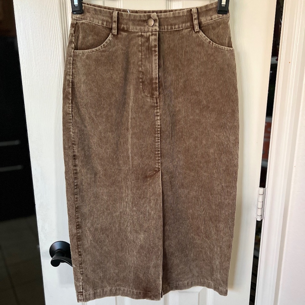 Sage Kahlo Washed Corduroy Midi Skirt